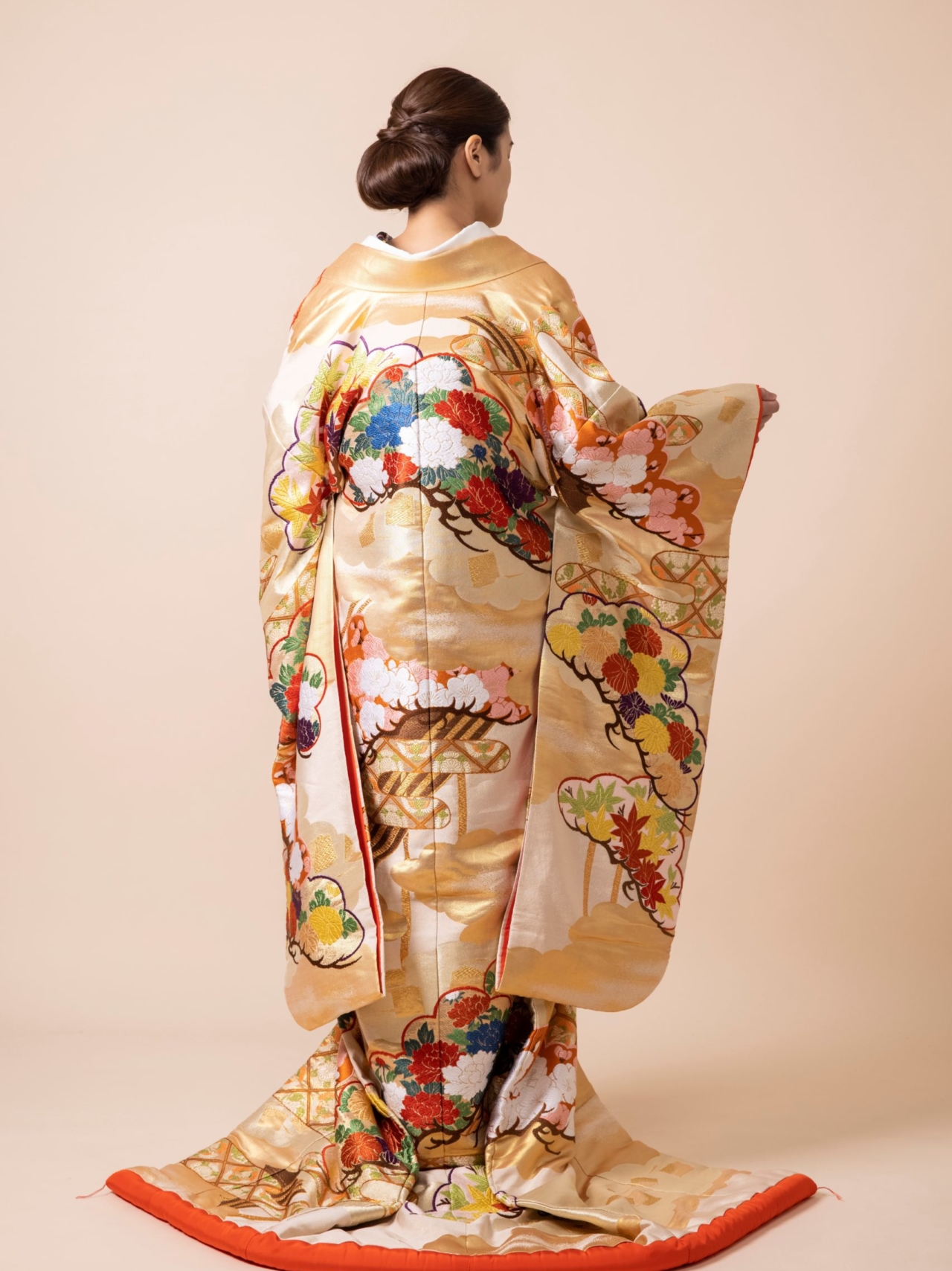 Authentique KIMONO JINJYA オーセンティック　神社　神社挙式　着物　白無垢　色打掛　神社婚　神前式