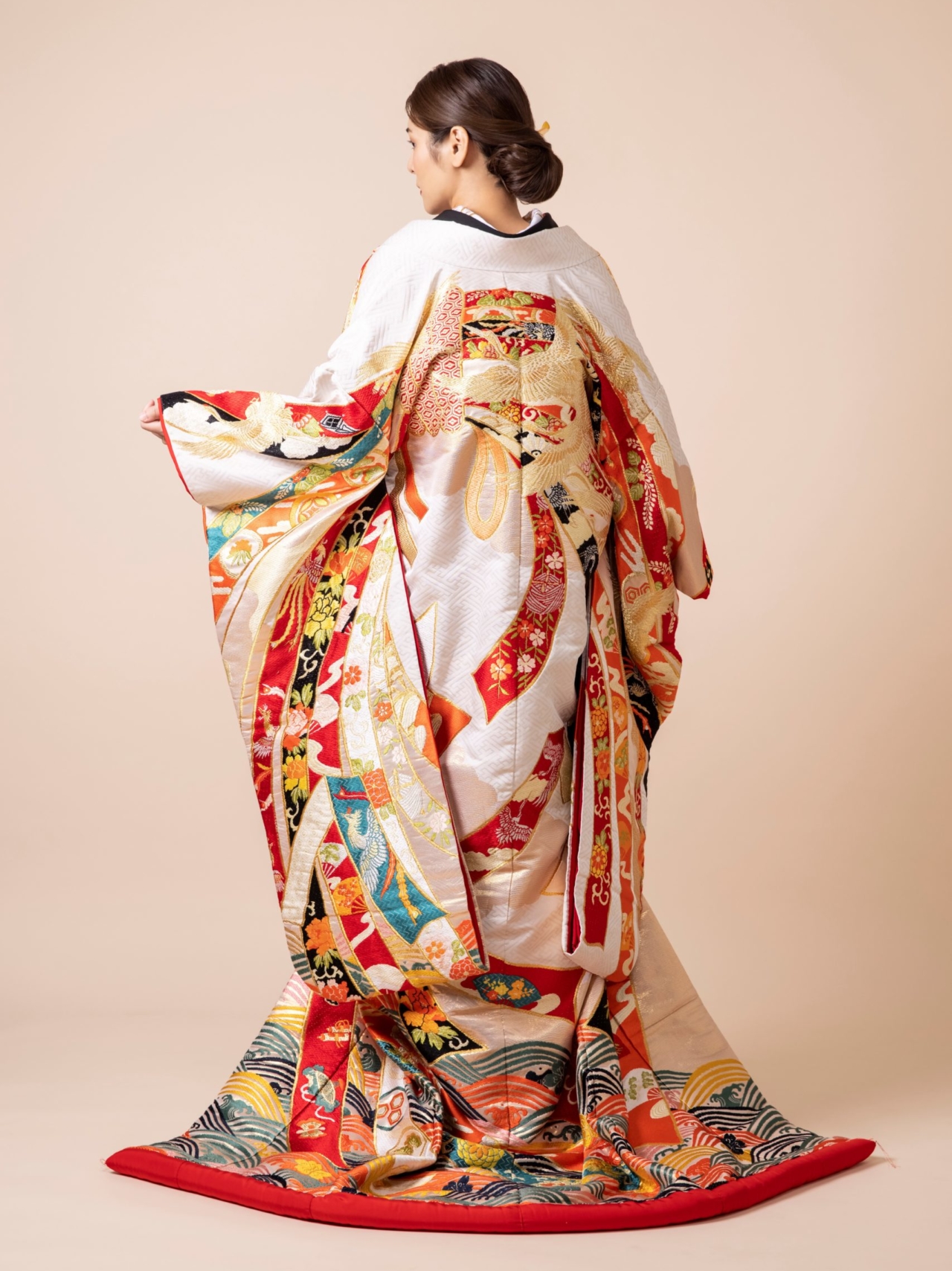 Authentique KIMONO JINJYA オーセンティック　神社　神社挙式　着物　白無垢　色打掛　神社婚　神前式