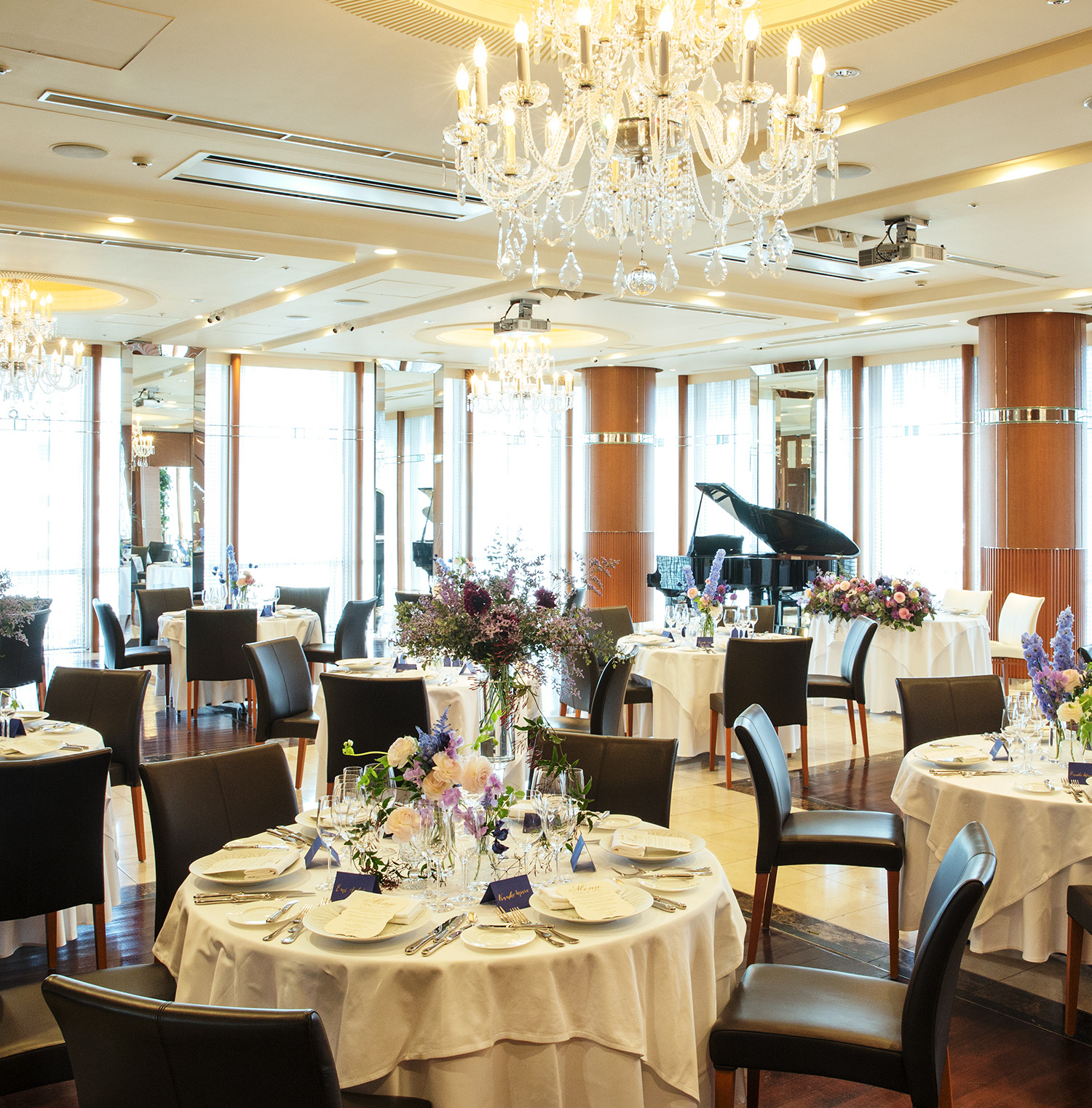 アルジェント での結婚式 料理 費用 衣裳プラン ウェディングドレス Dresses式場検索