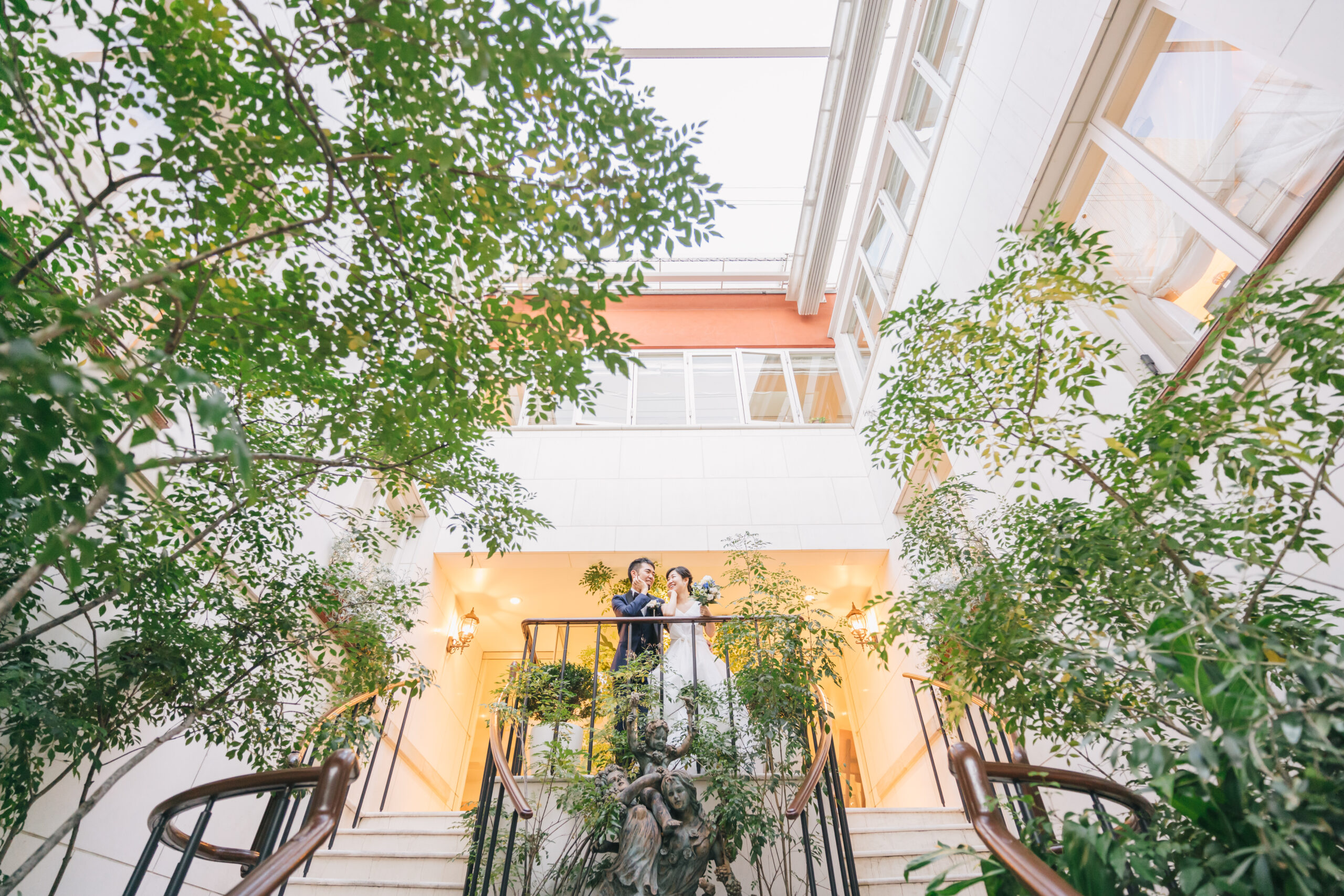 レストランひらまつレゼルヴ での結婚式 料理 費用 衣裳プラン ウェディングドレス Dresses式場検索