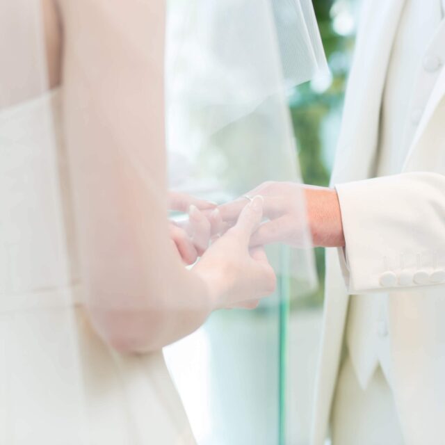 福岡　結婚式　ハカタギグランヒューリ　チャペル　人前式