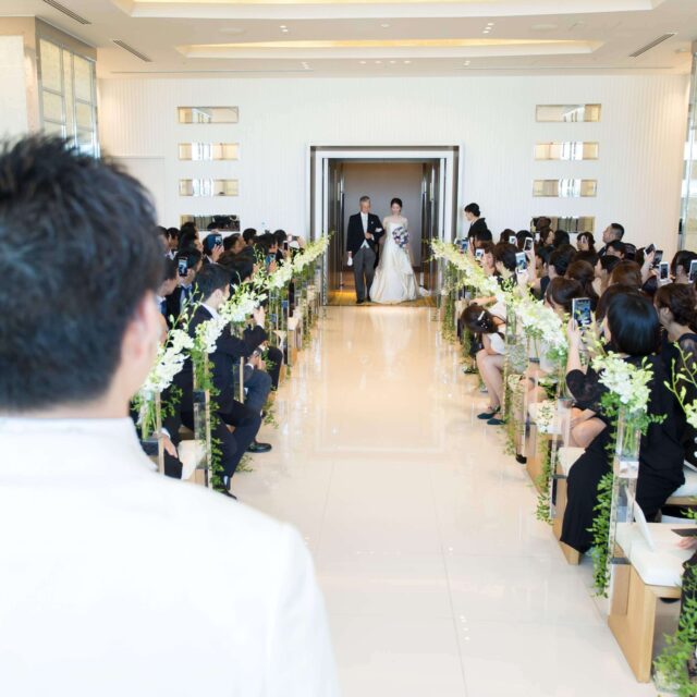 福岡　結婚式　ハカタギグランヒューリ　チャペル　教会式　ウェディングドレス　アントニオリーヴァ　ANTONIORIVA