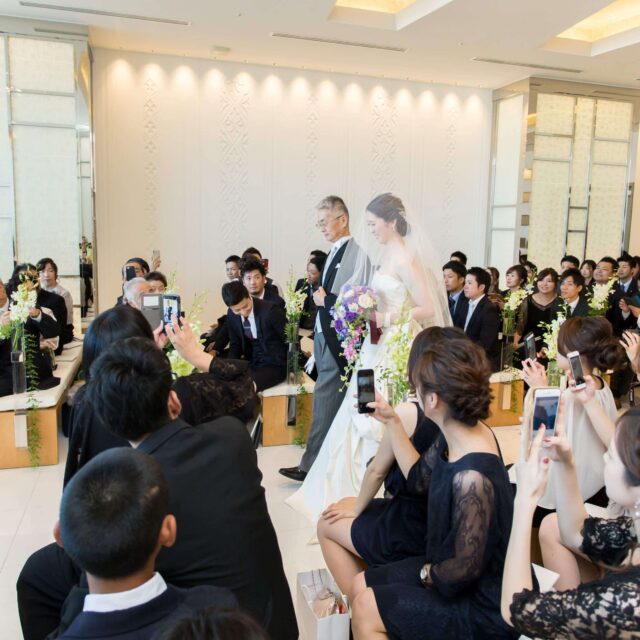 福岡　結婚式　ハカタギグランヒューリ　チャペル　教会式　ウェディングドレス　アントニオリーヴァ　ANTONIORIVA