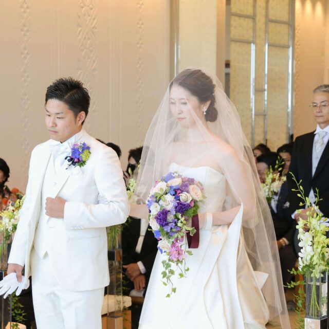福岡　結婚式　ハカタギグランヒューリ　チャペル　教会式　ウェディングドレス　アントニオリーヴァ　ANTONIORIVA