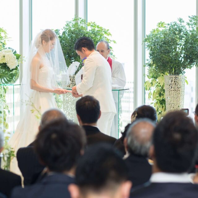 福岡　結婚式　ハカタギグランヒューリ　チャペル　教会式