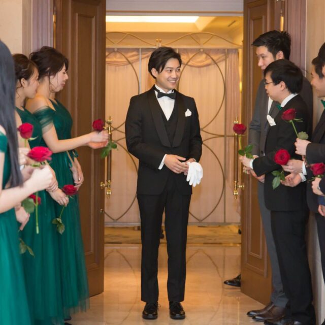 横浜ロイヤルパークホテルの結婚式　ダーズンローズセレモニー