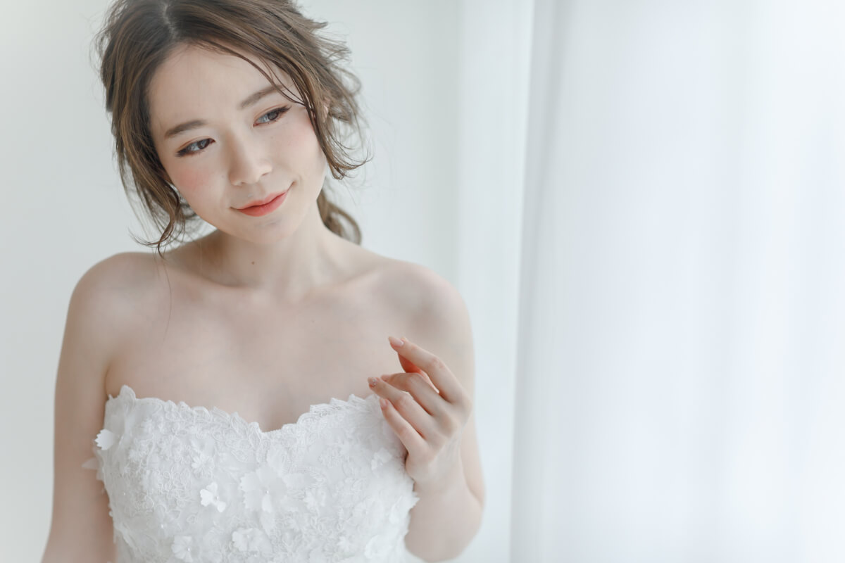 デコルテを美しく見せたい！体型別におすすめのドレスネック