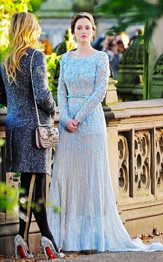 https://www.facebook.com/eliesaabworld/photos/blair-waldorf-in-an-elie-saab-haute-couture-gown-for-her-wedding-ceremony-in-the/10150271565704999/
